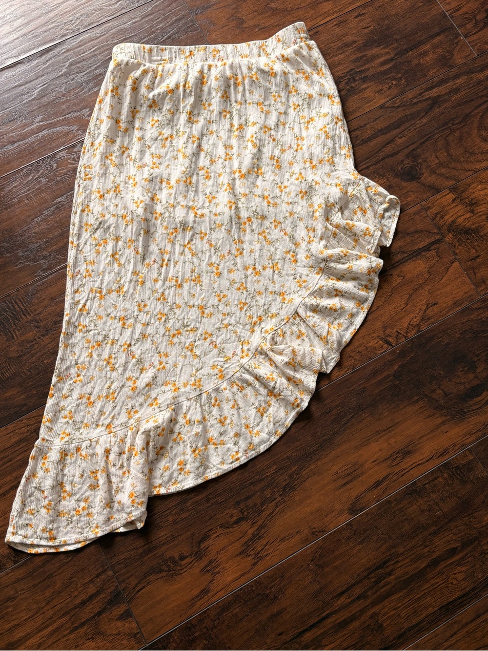 No Boundaries White Asymmetrical Ruffle Skirt with Yellow Floral